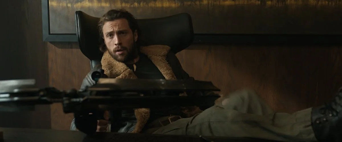 Nhiều phân cảnh trong trailer được mô tả chân thực và có tính bạo lực cao khiến phim có nguy cơ bị cắt gọt trước khi ra rạp.