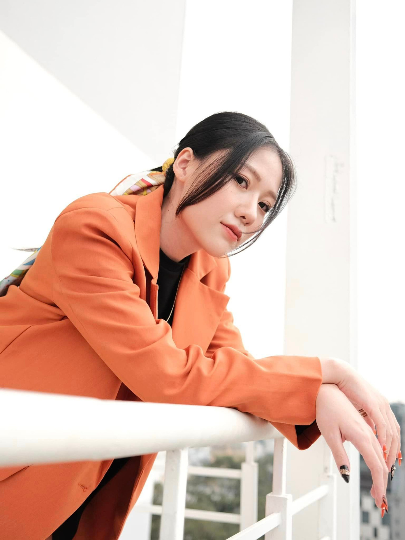 Tin đồn hẹn hò của Uyển Ân nhận được sự chú ý lớn từ người hâm mộ. Tin đồn hẹn hò của Uyển Ân nhận được sự chú ý lớn từ người hâm mộ.