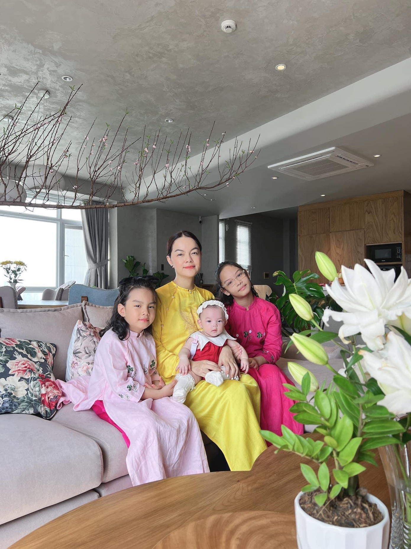 Cuộc sống đầm ấm hiện tại của nữ ca sĩ.