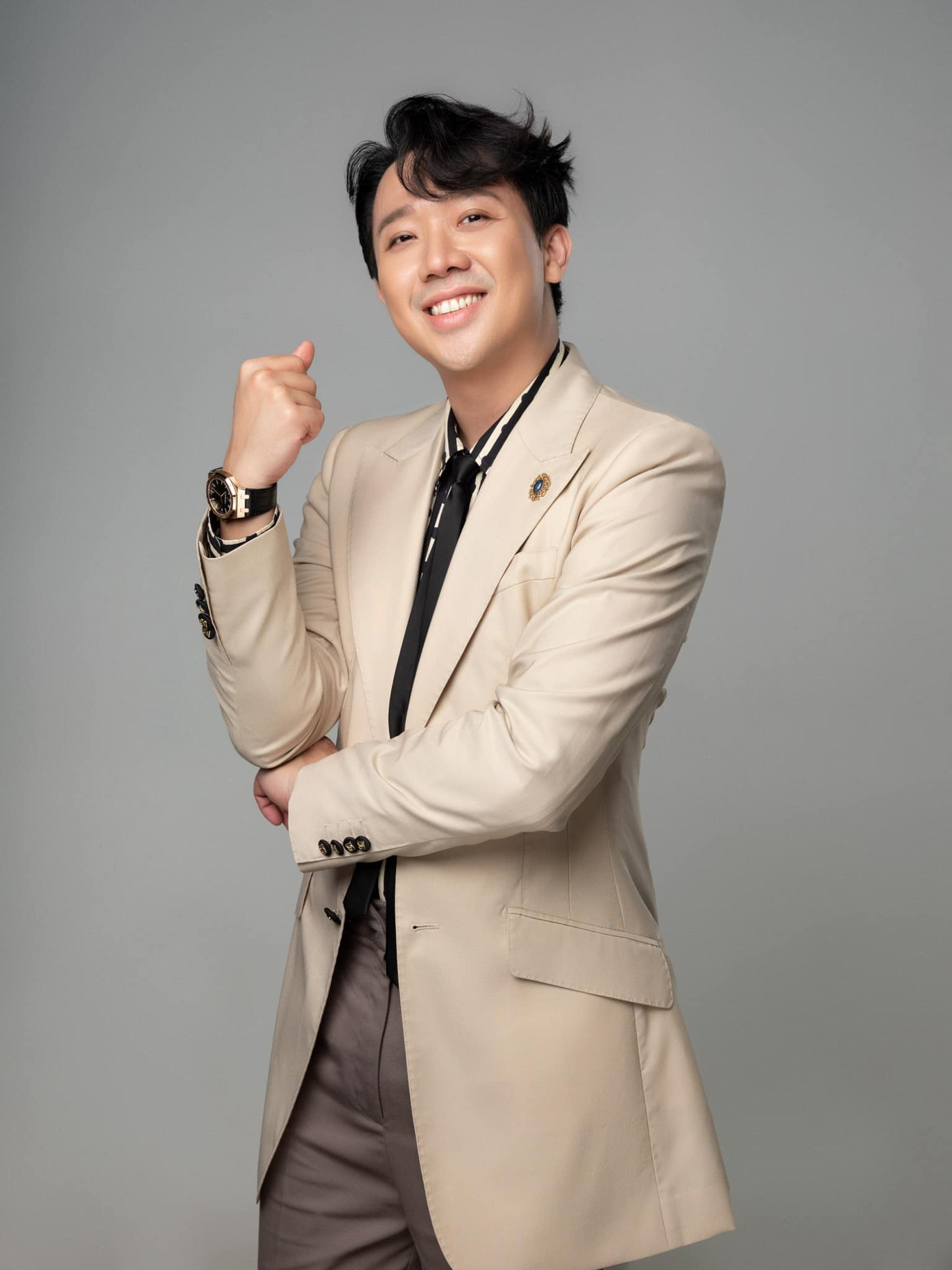 Trấn Thành không có bất kỳ động thái nào liên quan đến bài phốt không trả tiền khi đi bar. Trấn Thành không có bất kỳ động thái nào liên quan đến bài phốt không trả tiền khi đi bar.