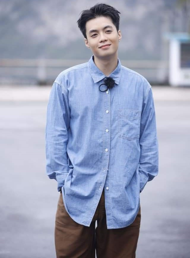 Negav được ưu ái gọi với danh xưng "mầm non giải trí" bởi tính cách lầy lội. Negav được ưu ái gọi với danh xưng "mầm non giải trí" bởi tính cách lầy lội.