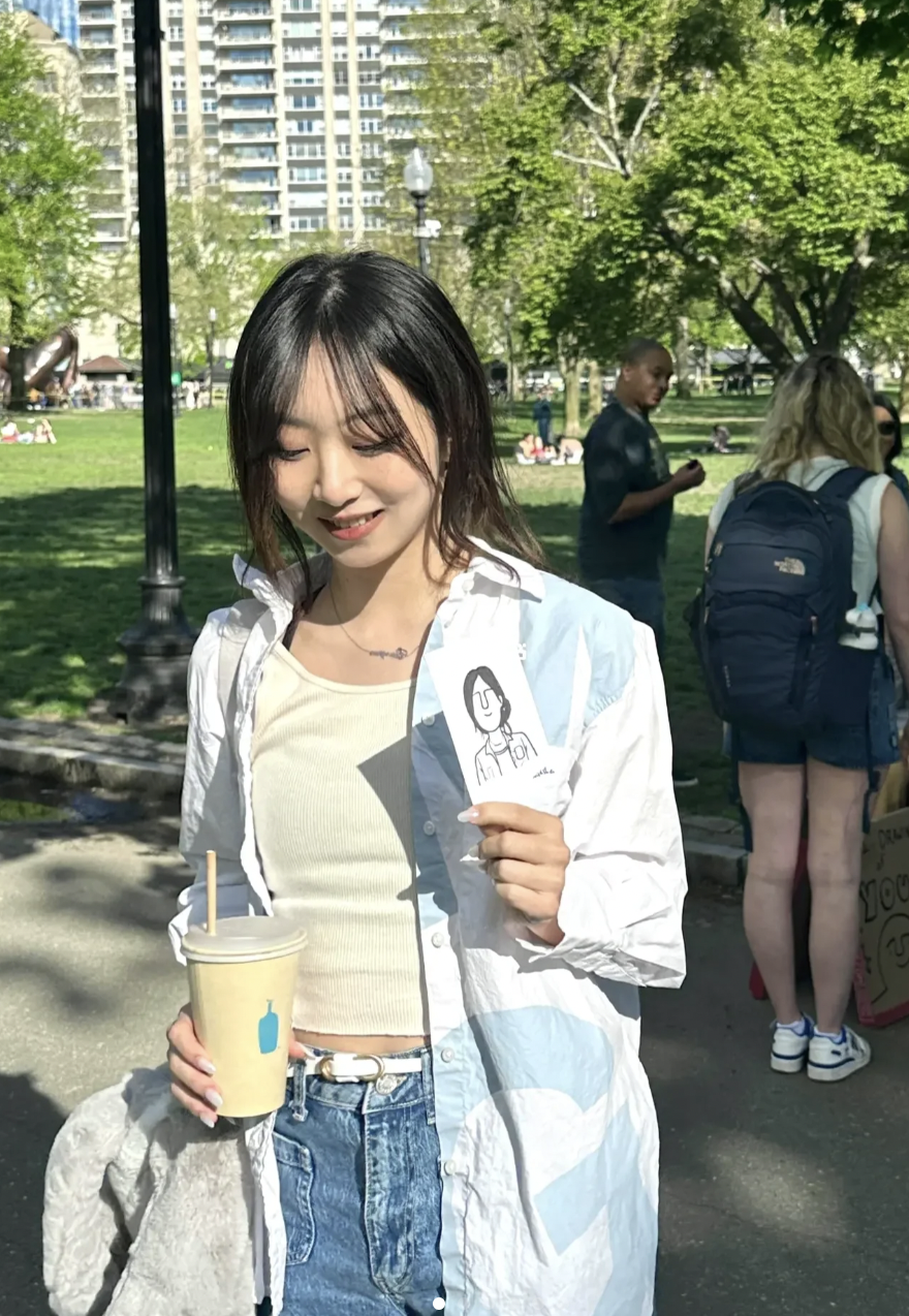 Elaine nỗ lực rất nhiều để có thể đạt được những kết quả "đỉnh của chóp". Ảnh: Xiaohongshu Elaine nỗ lực rất nhiều để có thể đạt được những kết quả "đỉnh của chóp". Ảnh: Xiaohongshu