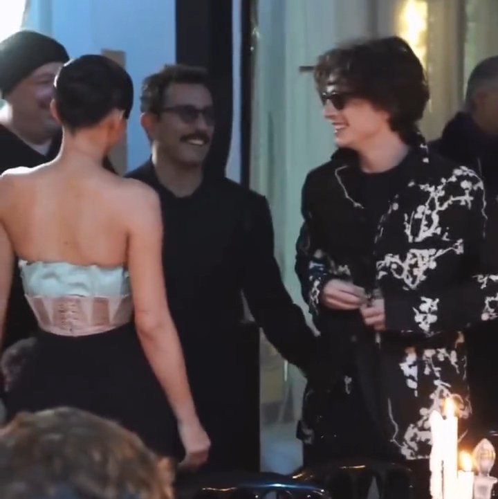 Kylie và Timothée hẹn hò từ sau sự kiện Paris Fashion Week vào tháng 1.