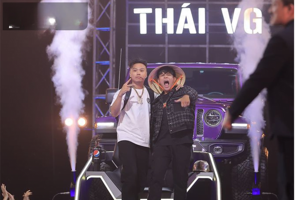 Cuối cùng, Long Nón Lá đã về với “đại gia đình" anh cả Thái VG.