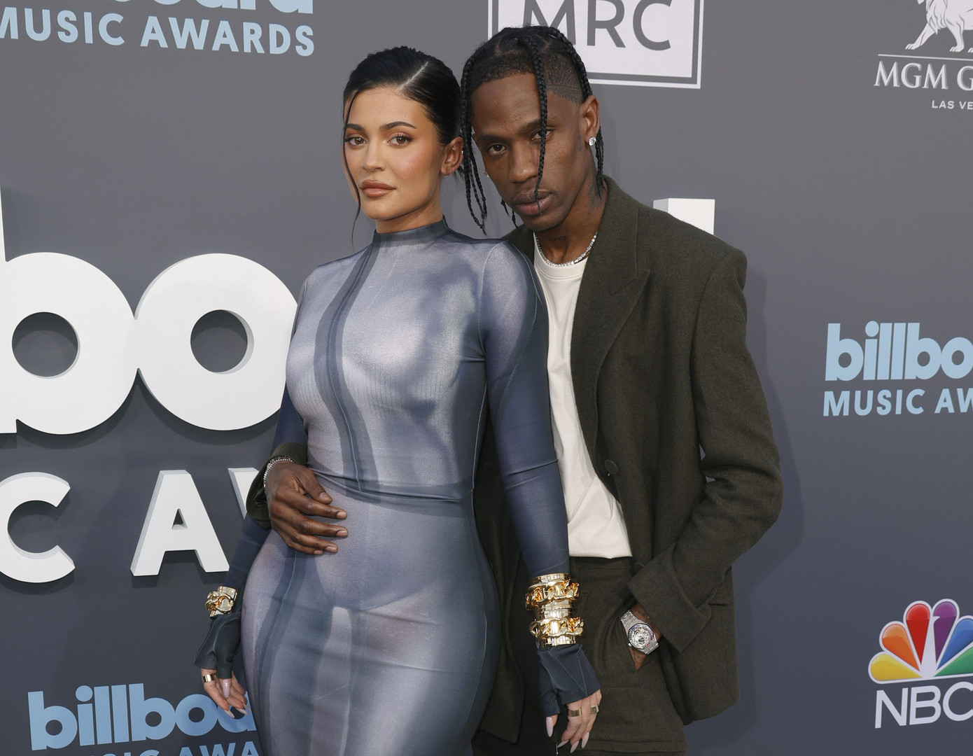 Kylie Jenner đã có hai người con với bạn trai cũ Travis Scott.