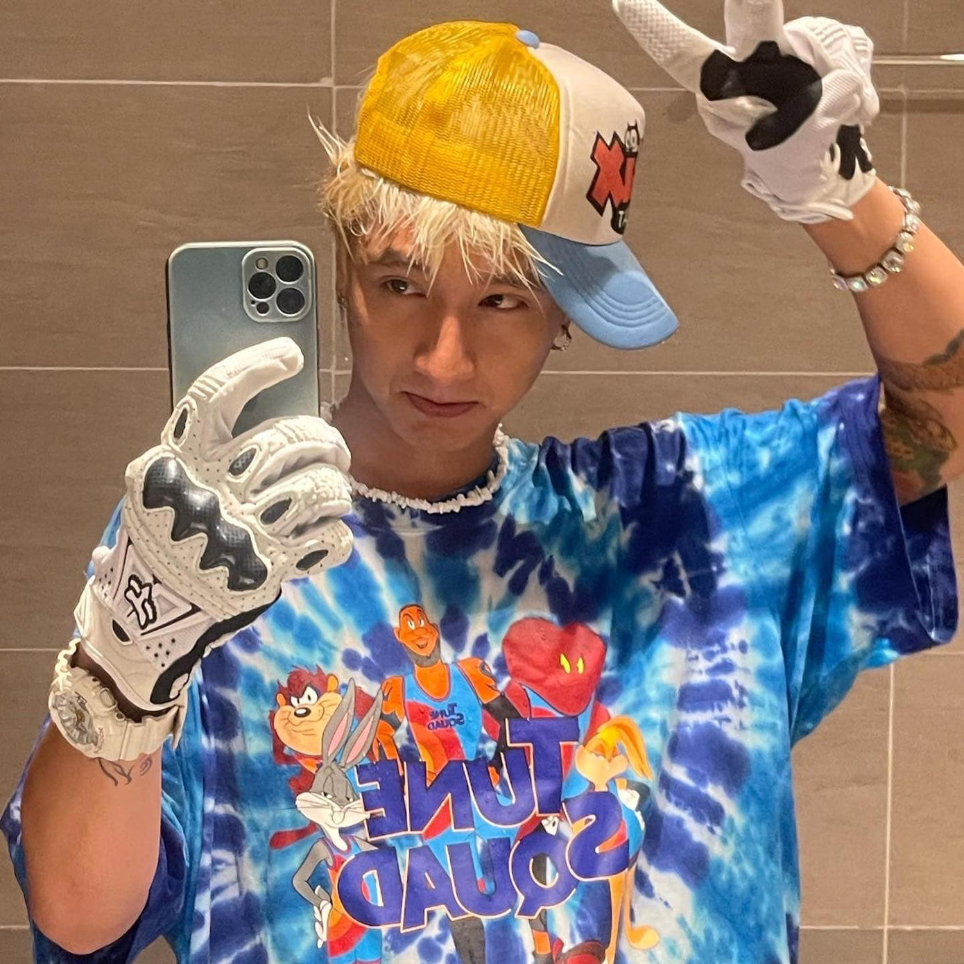 Ngoài những lời động viên, nhiều khán giả không khỏi mong đợi vào sản phẩm mới của anh.