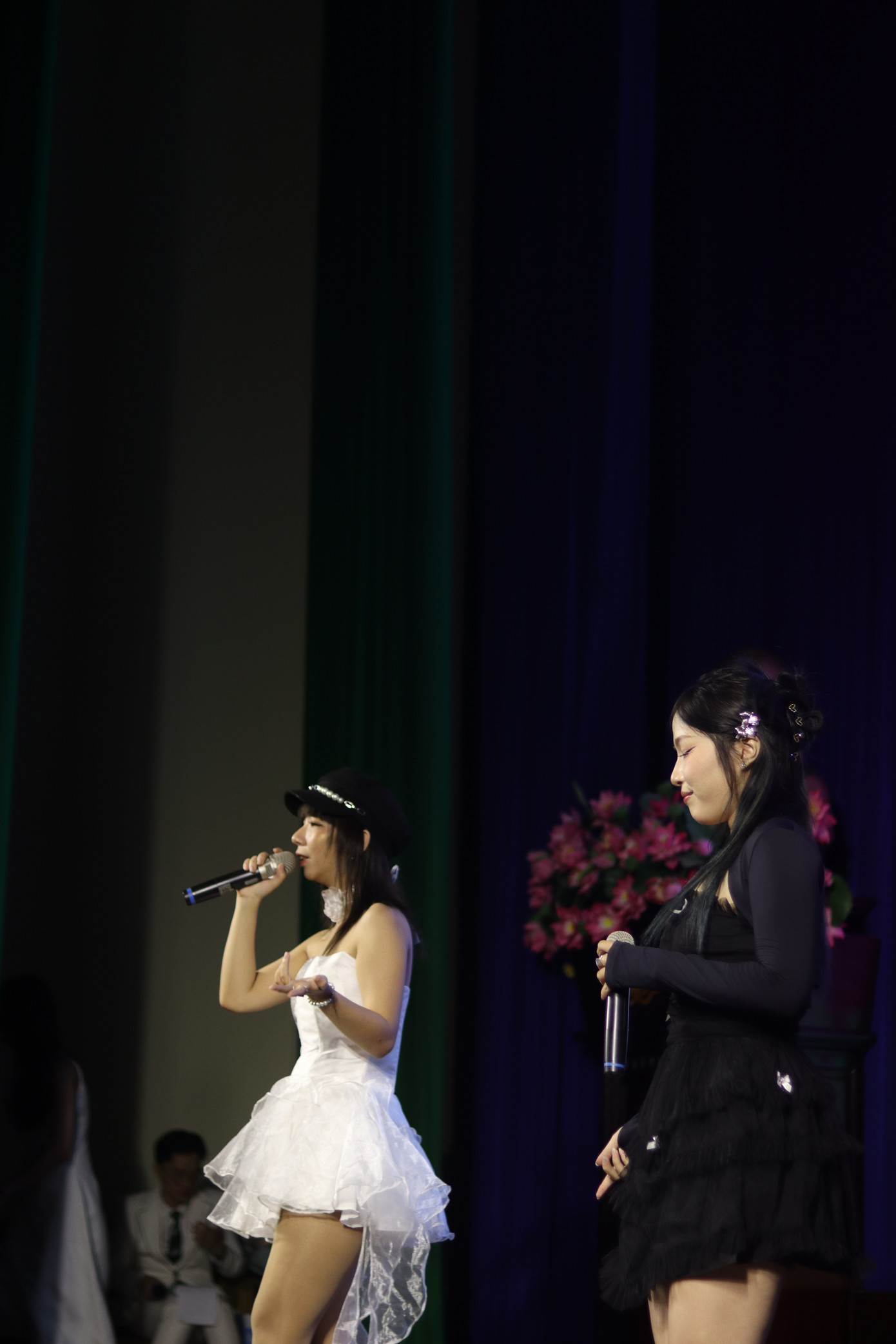 Sự xuất hiện của rapper Đinh Trang mang đến một không gian ngọt ngào.