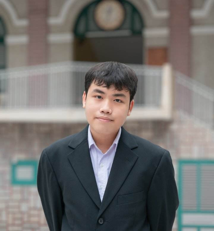 Long Vũ phần nào yên tâm hơn vì đã nắm chắc “tấm vé” vào trường Đại học. Ảnh: NVCC Long Vũ phần nào yên tâm hơn vì đã nắm chắc “tấm vé” vào trường Đại học. Ảnh: NVCC