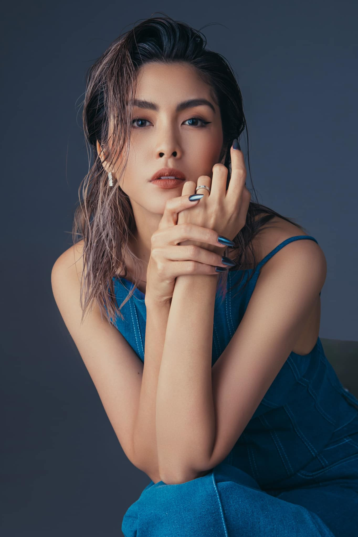 Hà Tăng được khán giả ưu ái gọi với danh xưng "ngọc nữ" màn ảnh Việt. Hà Tăng được khán giả ưu ái gọi với danh xưng "ngọc nữ" màn ảnh Việt.