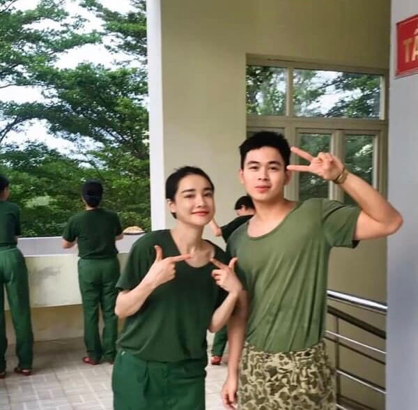 Bà xã Trường Giang gây thương nhớ bởi nhan sắc trẻ trung và rạng ngời. Bà xã Trường Giang gây thương nhớ bởi nhan sắc trẻ trung và rạng ngời.