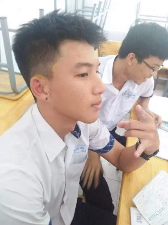 Ngay từ khi chưa nổi tiếng, nam rapper đã trông khá ngầu.