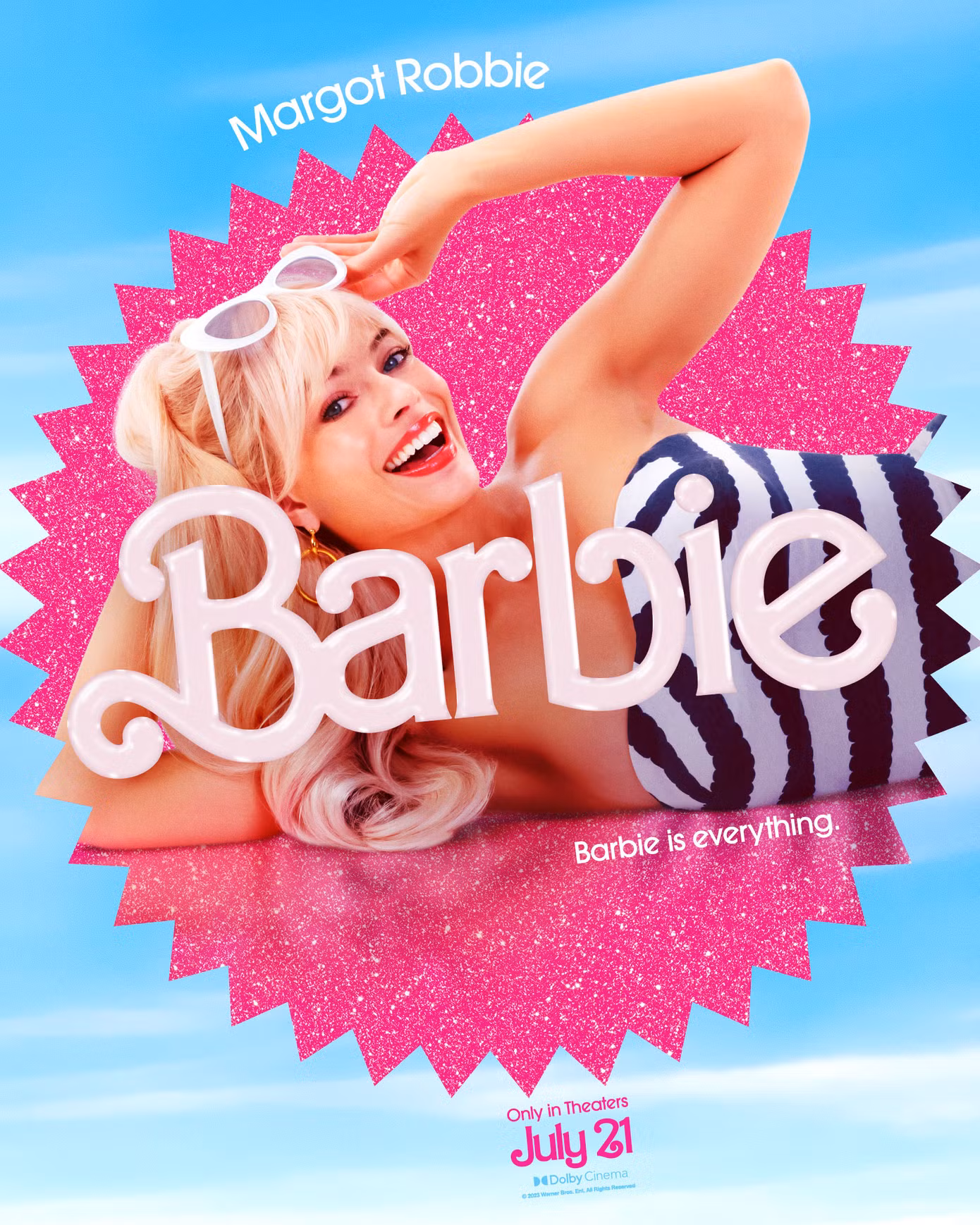 Margot Robbie đẹp ngọt ngào trong "chính thể" Barbie.