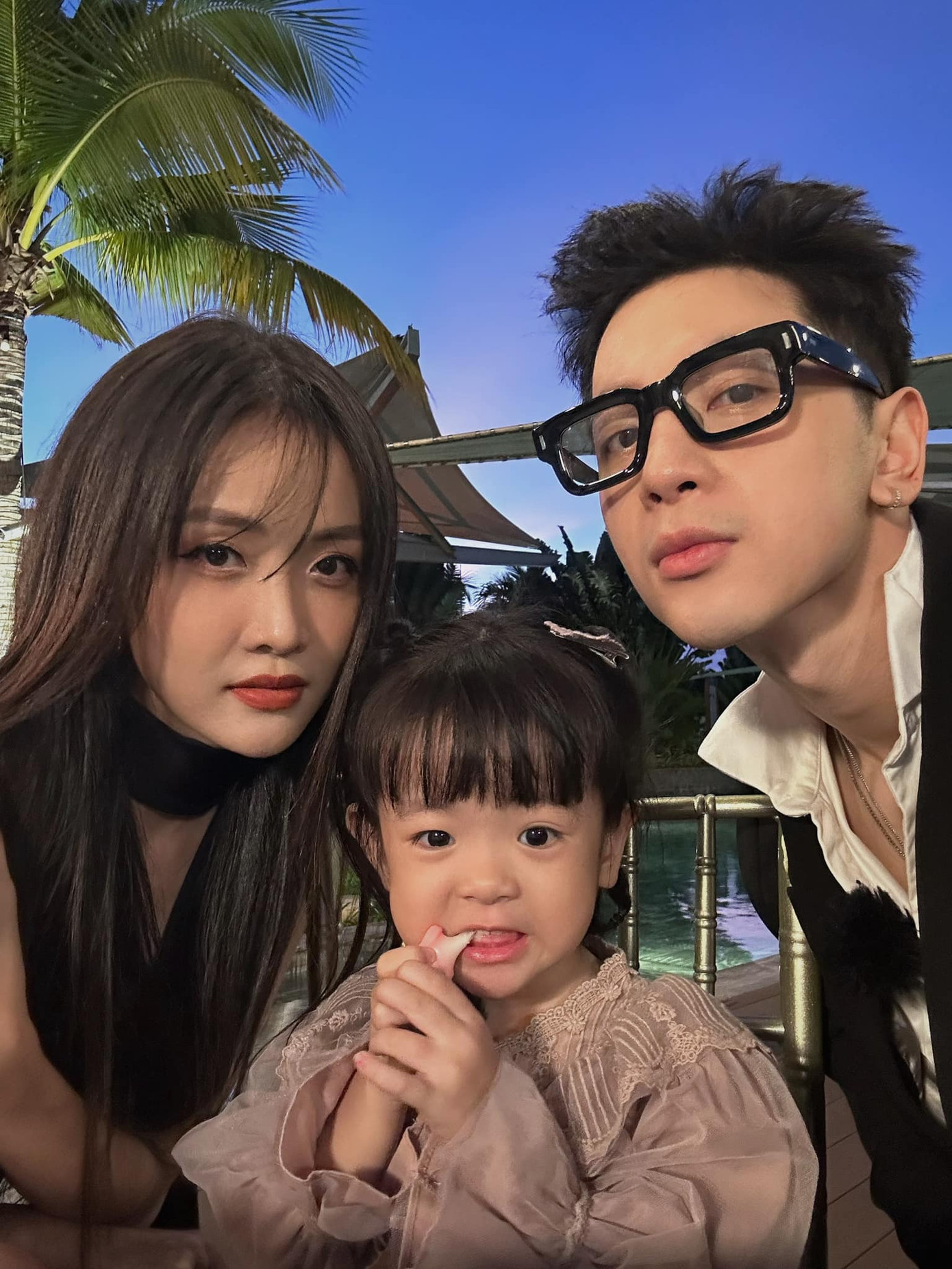 Cả hai từng có khoảng thời gian chia tay.