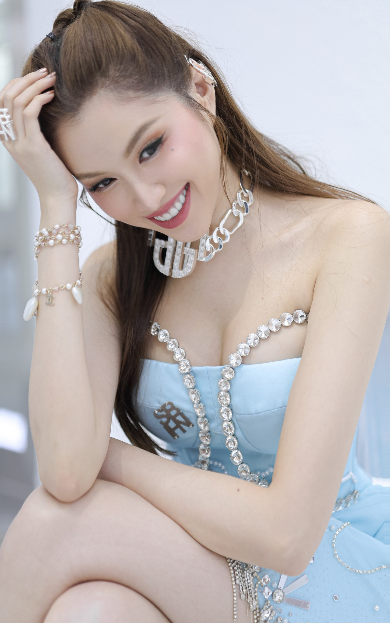 Miss Charm Vietnam 2023 thử sức trong nhiều phong cách khác nhau.