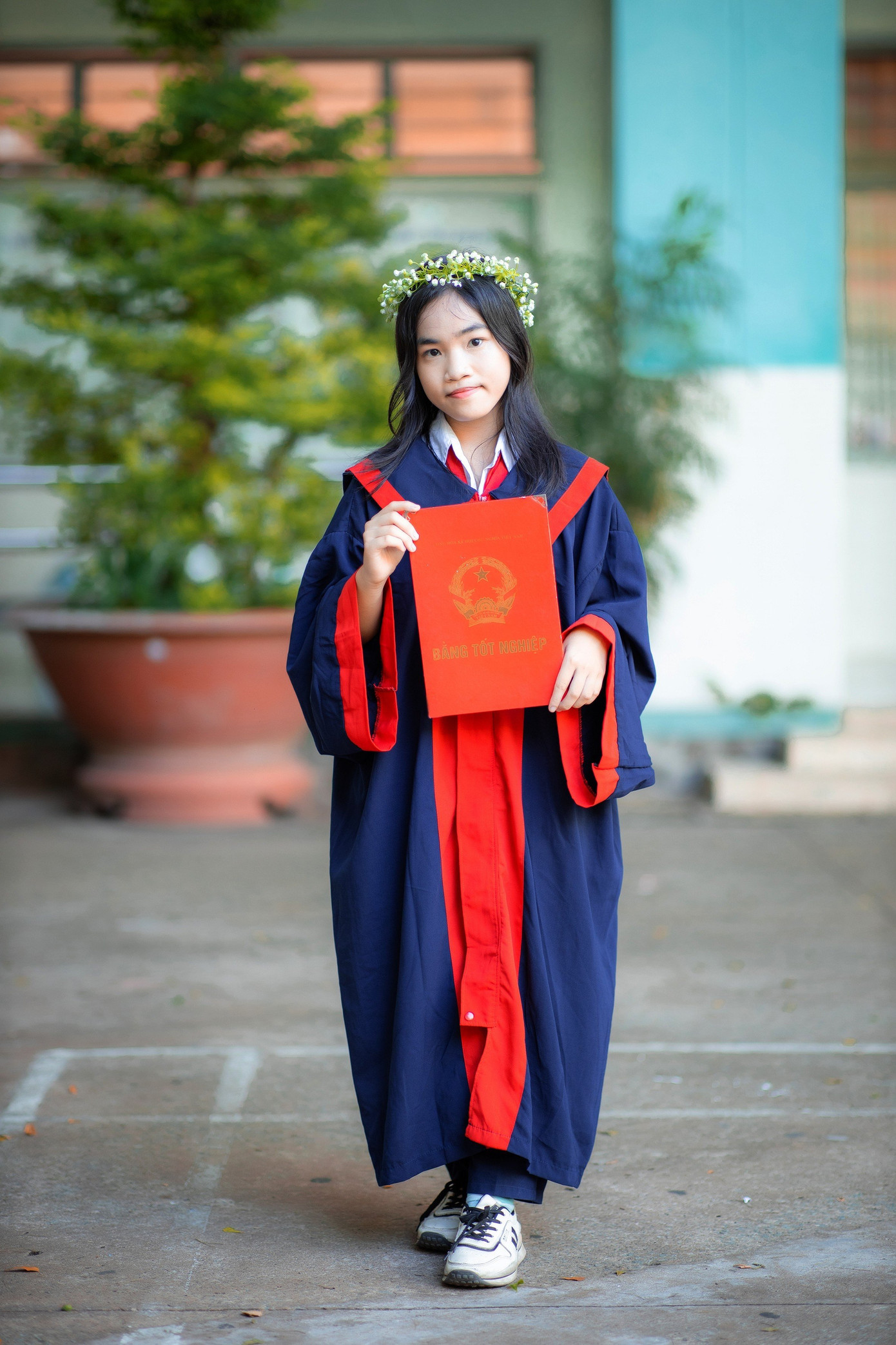 Chân dung cô nàng thủ khoa kỳ thi tuyển sinh vào lớp 10 tại TP.HCM. Chân dung cô nàng thủ khoa kỳ thi tuyển sinh vào lớp 10 tại TP.HCM.