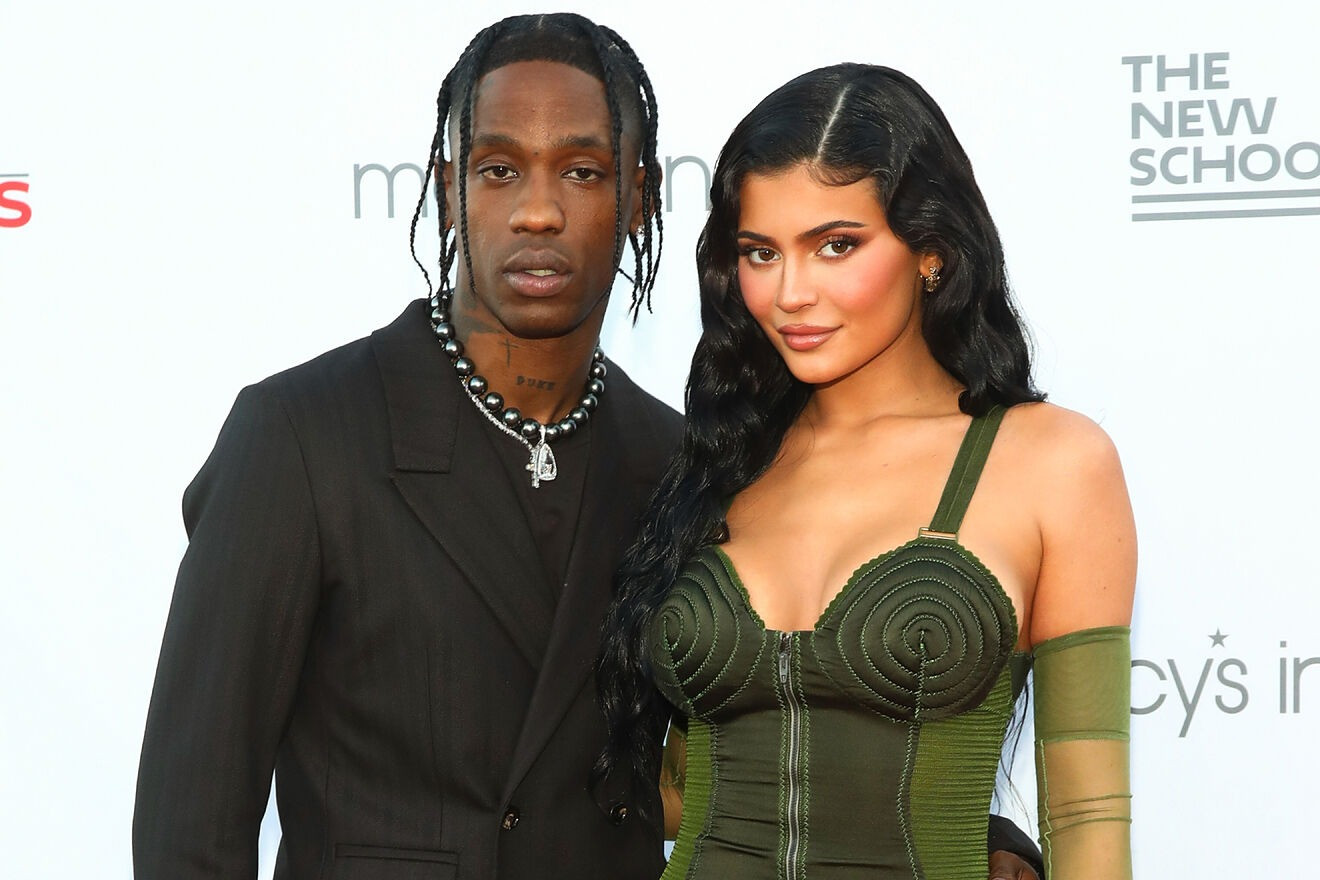Kylie Jenner thường xuyên hợp tan với Travis Scott. Kylie Jenner thường xuyên hợp tan với Travis Scott.