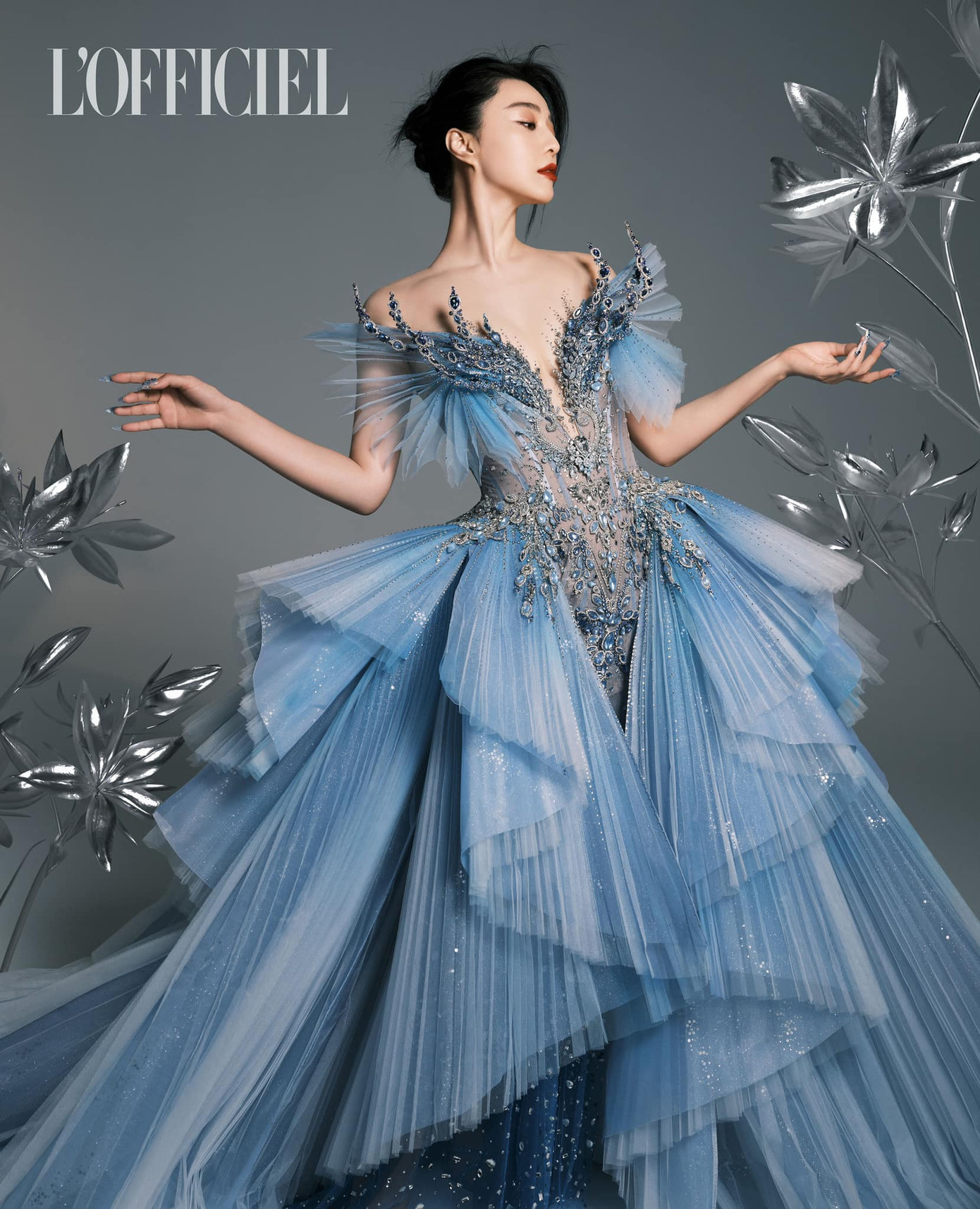 Sắc vóc của nữ diễn viên được ca ngợi hết lời, từ nhan sắc mặn mà cho tới thần thái cuốn hút. Sắc vóc của nữ diễn viên được ca ngợi hết lời, từ nhan sắc mặn mà cho tới thần thái cuốn hút.