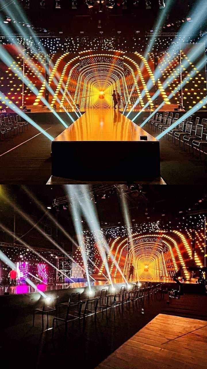 Sân khấu chính thức đêm Bán kết của Miss Charm 2023 tuy nhỏ nhưng bắt mắt. Sân khấu chính thức đêm Bán kết của Miss Charm 2023 tuy nhỏ nhưng bắt mắt.