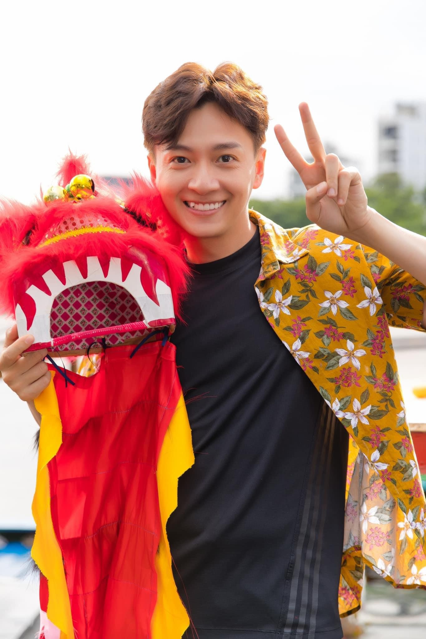 Mặc dù có sự nghiệp ngày càng đi lên nhưng tình duyên của Ngô Kiến Huy khá lận đận.