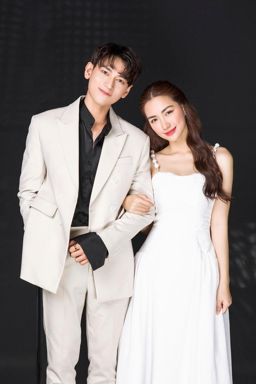 Khán giả cũng tích cực &quot;đẩy thuyền&quot; cho cặp đôi sau những màn tung hứng đầy hài hước.