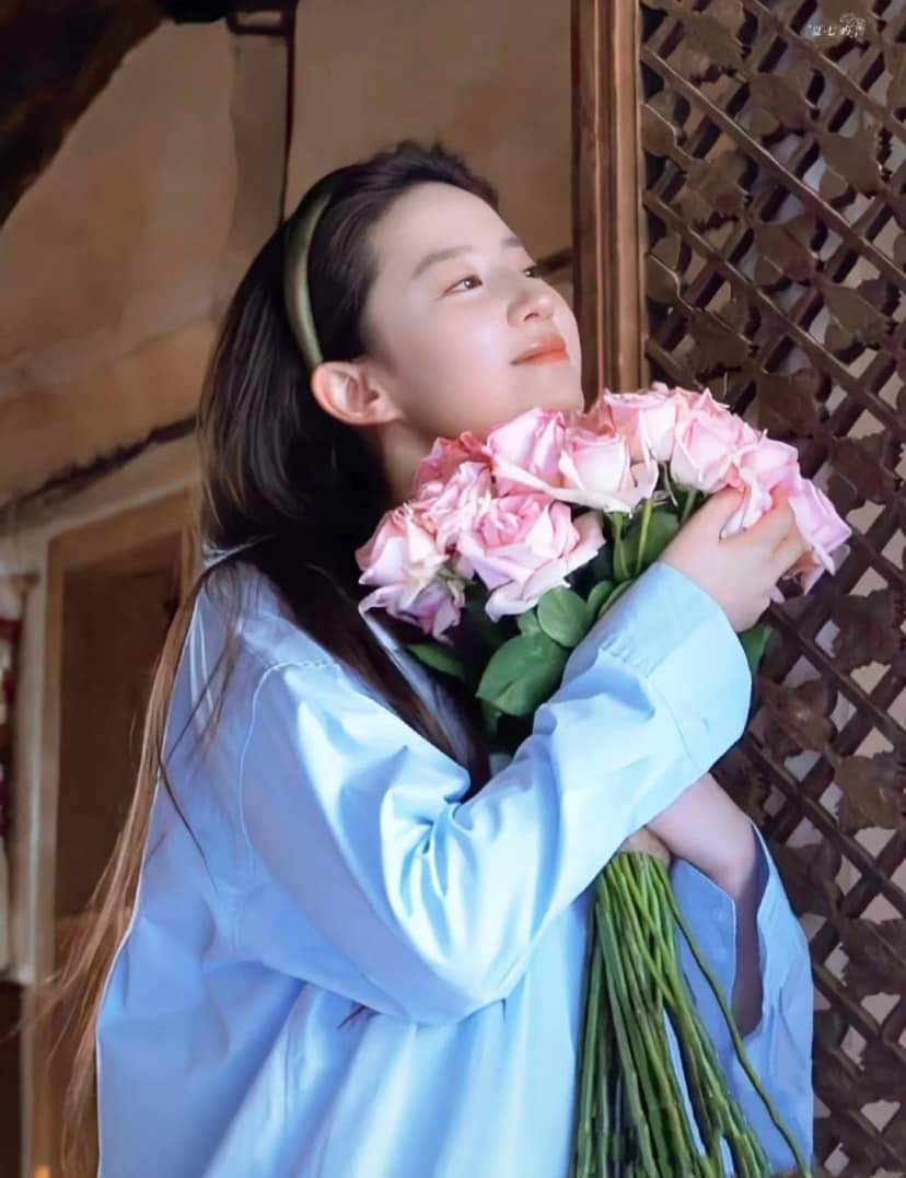 Bức ảnh được cắt ra từ bộ phim Đi Đến Nơi Có Gió.