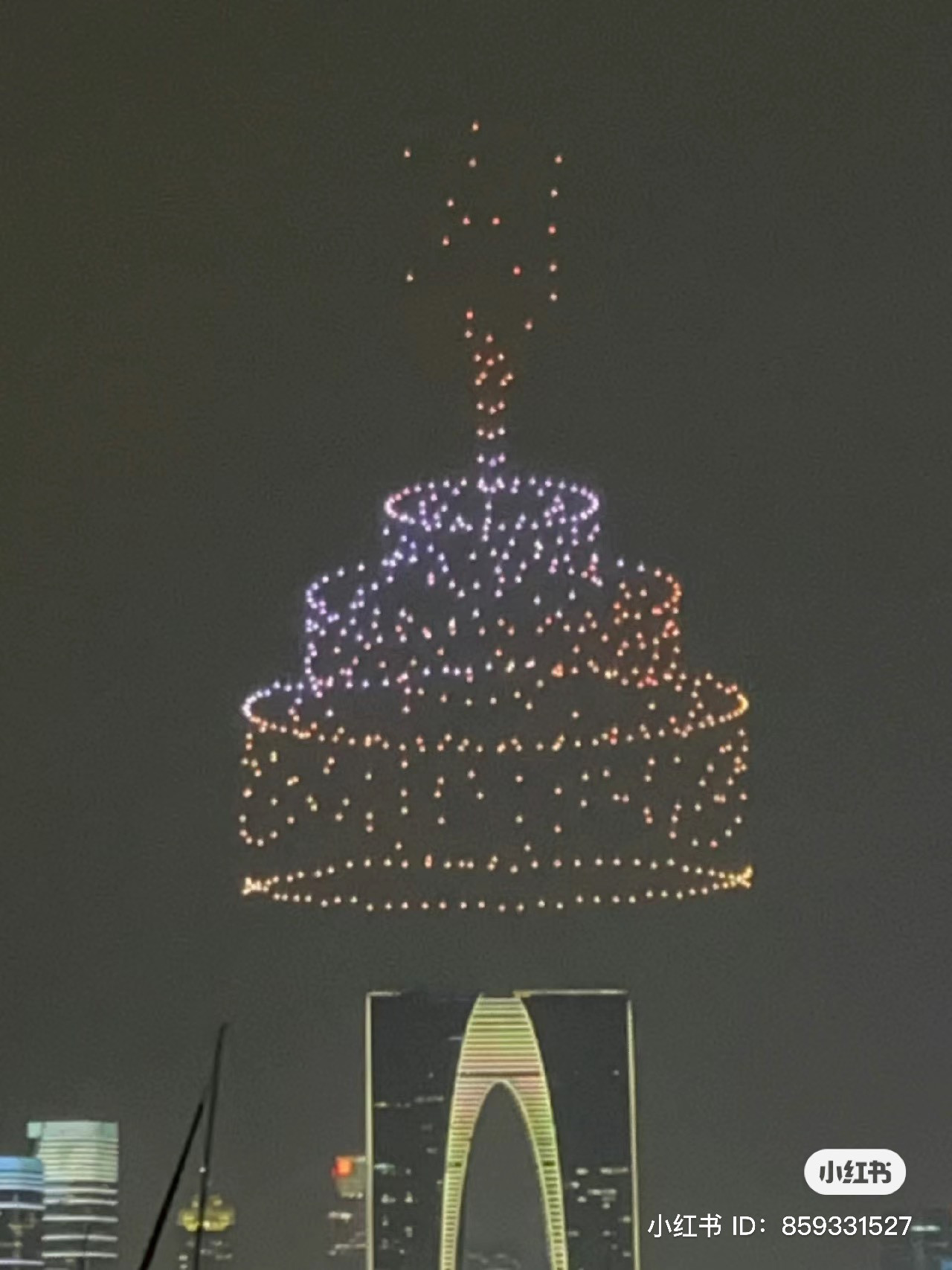 "Tổng tài" tổ chức sinh nhật cho phu nhân trong truyền thuyết là đây. Nguồn: Xiao Hong Shu "Tổng tài" tổ chức sinh nhật cho phu nhân trong truyền thuyết là đây. Nguồn: Xiao Hong Shu