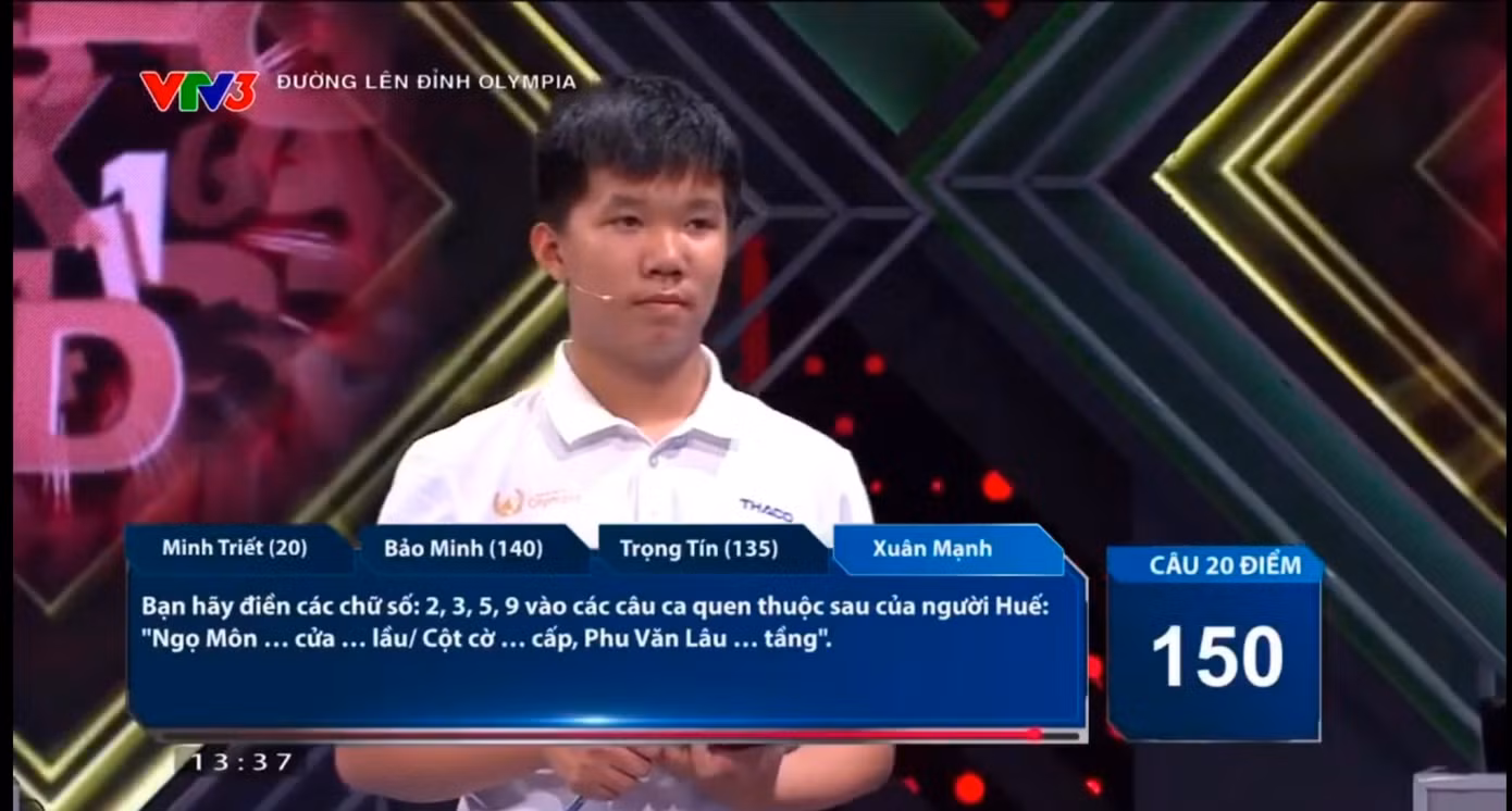Xuân Mạnh lội ngược dòng giành vị trí dẫn đầu ở vòng thi Tăng tốc.
