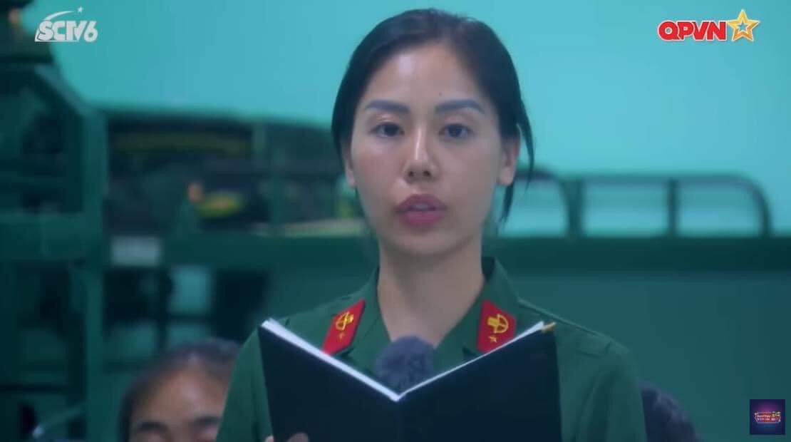 Không make-up cầu kỳ, Mai Âm Nhạc từng thừa nhận thử thách cam go nhất trong Sao Nhập Ngũ chính là... để mặt mộc. Không make-up cầu kỳ, Mai Âm Nhạc từng thừa nhận thử thách cam go nhất trong Sao Nhập Ngũ chính là... để mặt mộc.