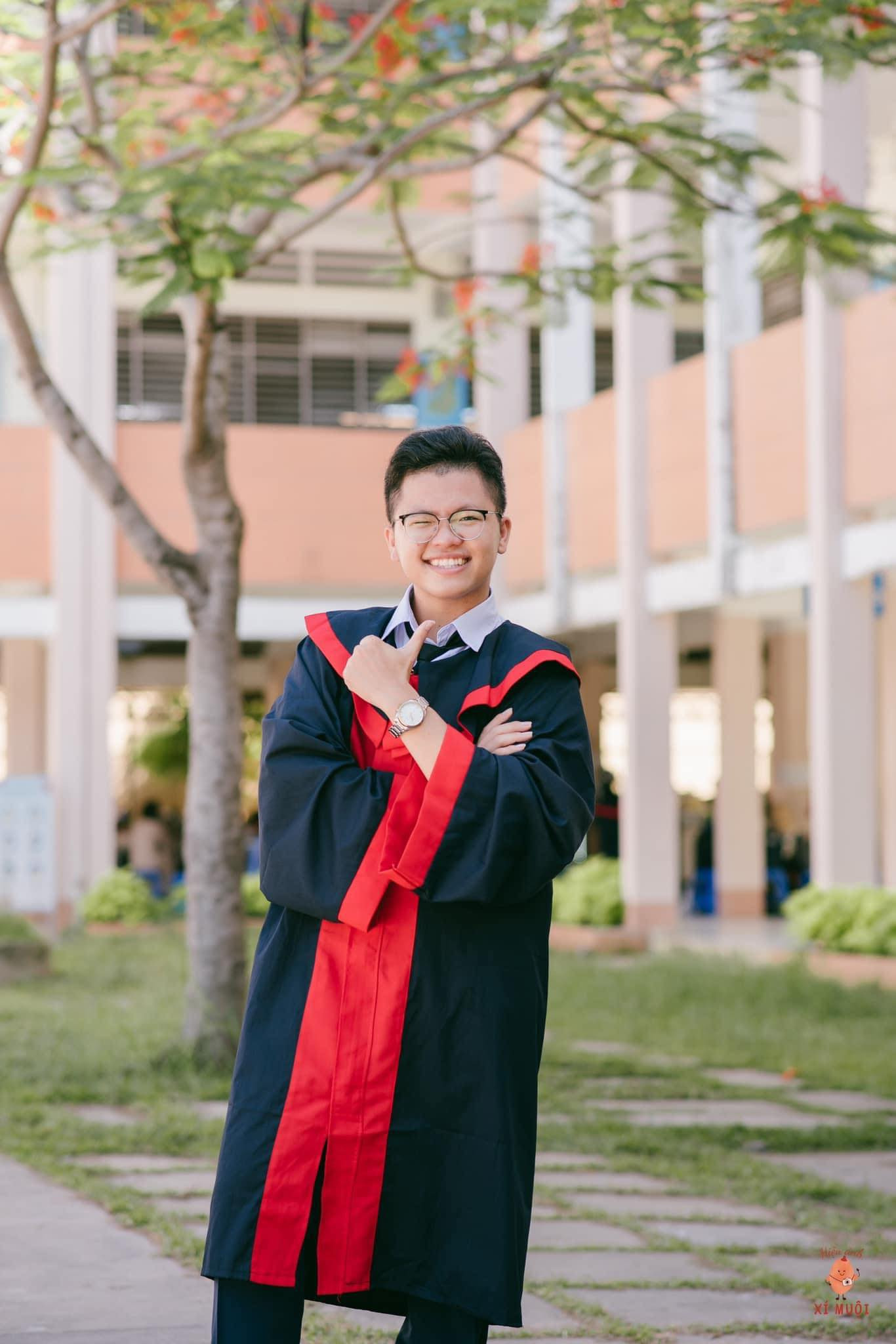 Đỗ Khải sẽ tặng người thân của mình những món quà đơn giản nhưng chứa đầy sự chân thành. Ảnh: NVCC