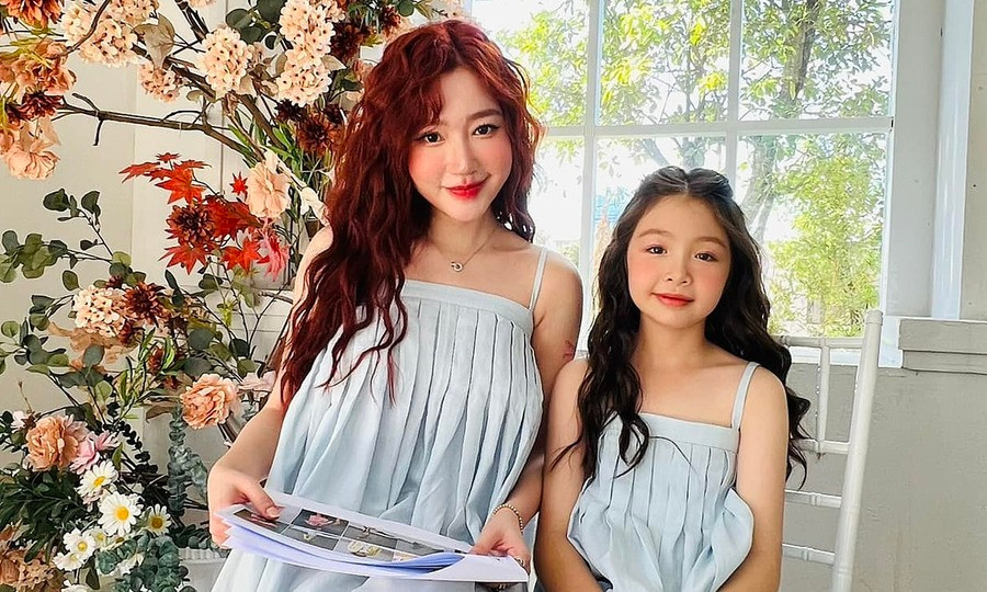 Chị cả Cadie được ví như bản sao của mẹ.