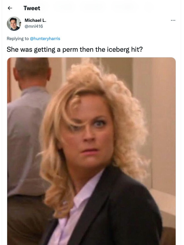 ...gợi lên những bình luận "mặn như muối bể".