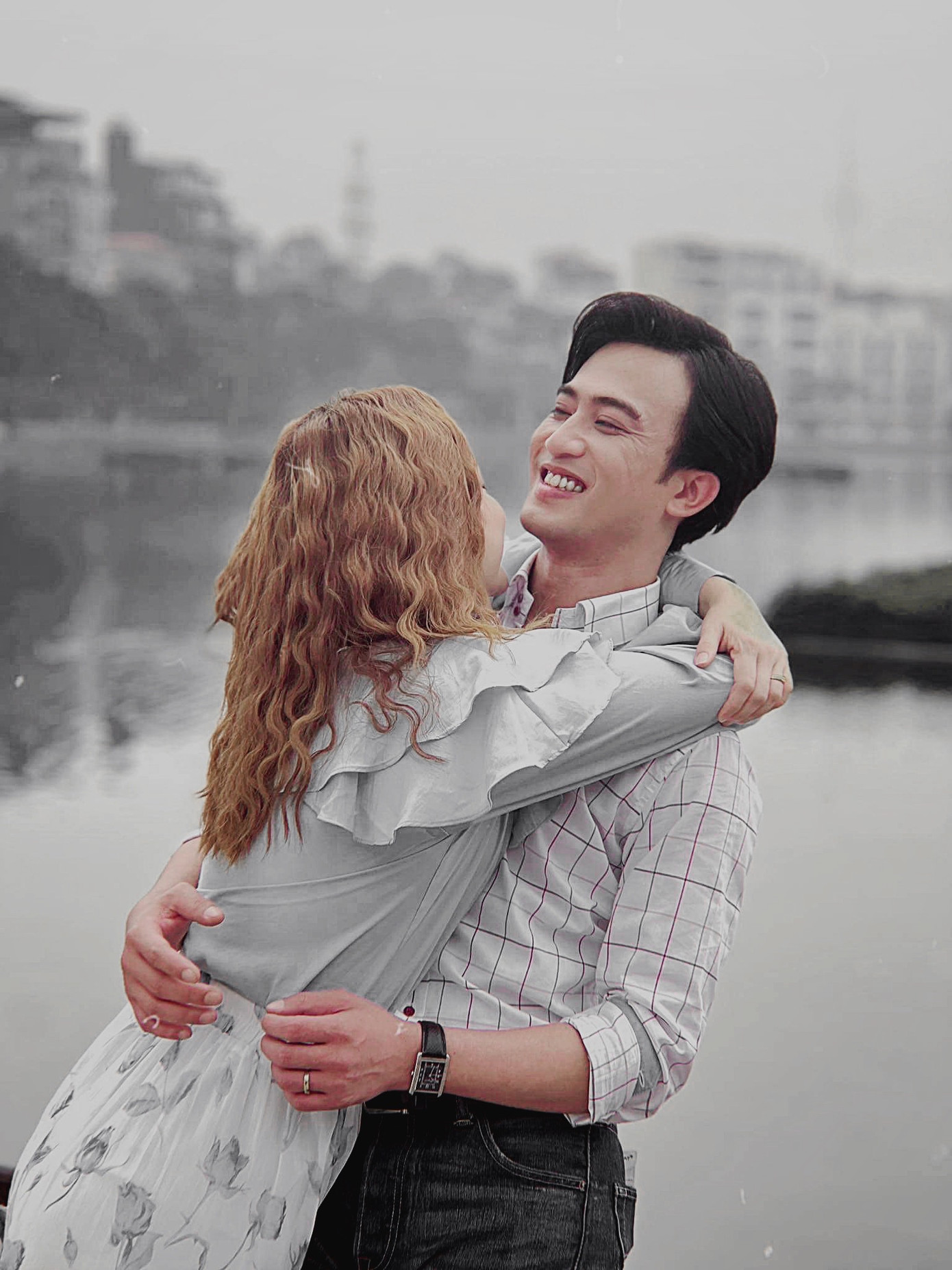 Thành được nhiều chị em “thả tim” bởi sự tháo vát và chiều vợ tuyệt đối. Thành được nhiều chị em “thả tim” bởi sự tháo vát và chiều vợ tuyệt đối.