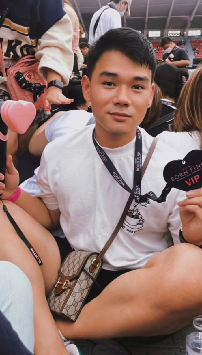 Cả hai mua vé VIP tại concert BLACKPINK...