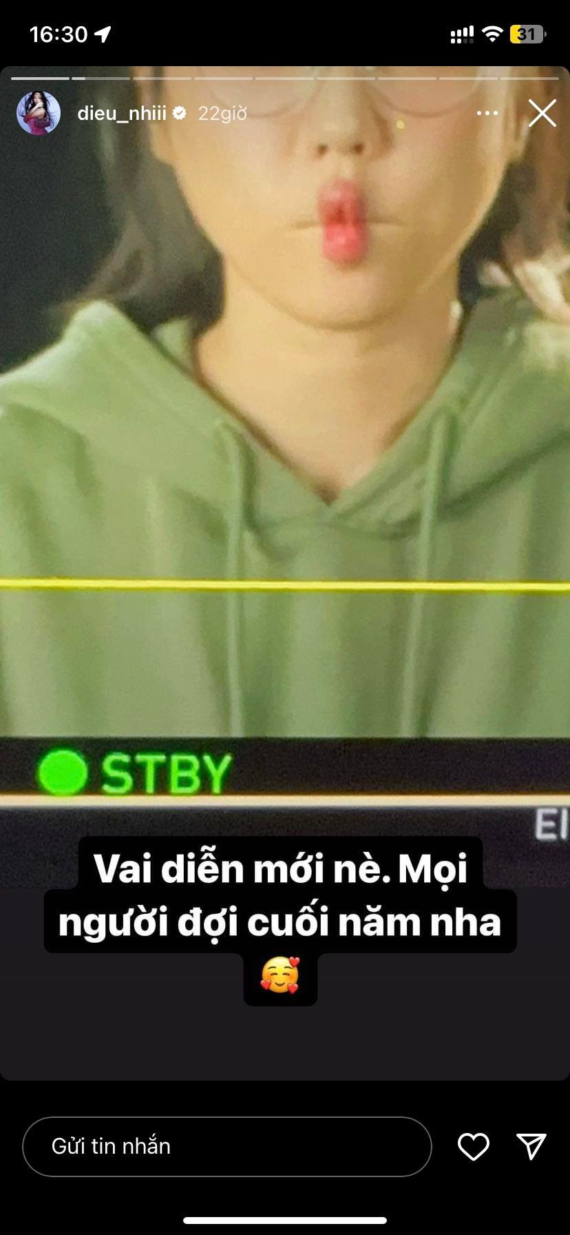 Diệu Nhi hé lộ sản phẩm mới sẽ ra mắt công chúng vào dịp cuối năm. Diệu Nhi hé lộ sản phẩm mới sẽ ra mắt công chúng vào dịp cuối năm.
