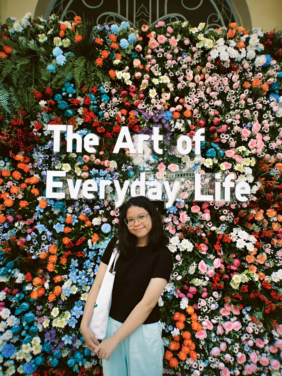 Lê Khanh chúc các sĩ tử có một kỳ thi thật thành công và rực rỡ. Ảnh: NVCC