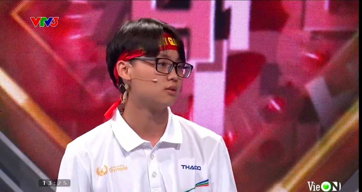 Duy Minh chính là người xuất sắc nhất phần thi Vượt chướng ngại vật.