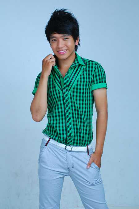 Nam diễn viên Duyên Kiếp khiến khán giả bất ngờ bởi hình ảnh "thời ngây ngô". Nam diễn viên Duyên Kiếp khiến khán giả bất ngờ bởi hình ảnh "thời ngây ngô".