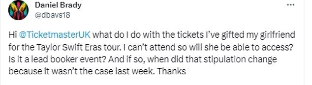 Swifties tức giận trước động thái mới của Ticketmaster. Swifties tức giận trước động thái mới của Ticketmaster.