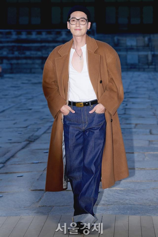 Diễn viên Jung Kyung Ho. Diễn viên Jung Kyung Ho.