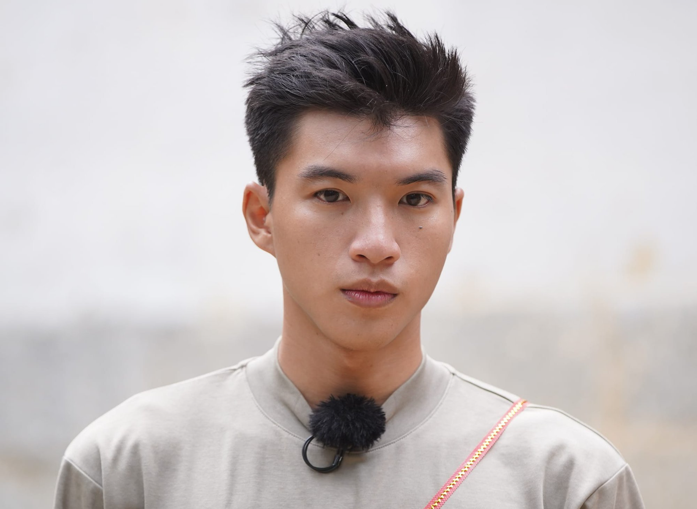 Nhan sắc HIEUTHUHAI nhiều lần "gây bão" cộng đồng mạng. Nhan sắc HIEUTHUHAI nhiều lần "gây bão" cộng đồng mạng.