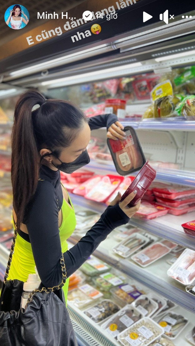 Minh Hằng đúng chuẩn “bà mẹ của năm”, vừa giỏi công việc vừa đảm đang việc nhà. Minh Hằng đúng chuẩn “bà mẹ của năm”, vừa giỏi công việc vừa đảm đang việc nhà.