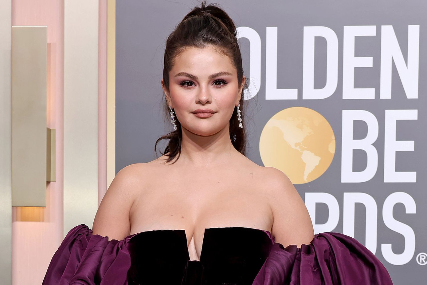 Selena Gomez tại lễ trao giải Quả Cầu Vàng 2023. (Nguồn ảnh: Internet)
