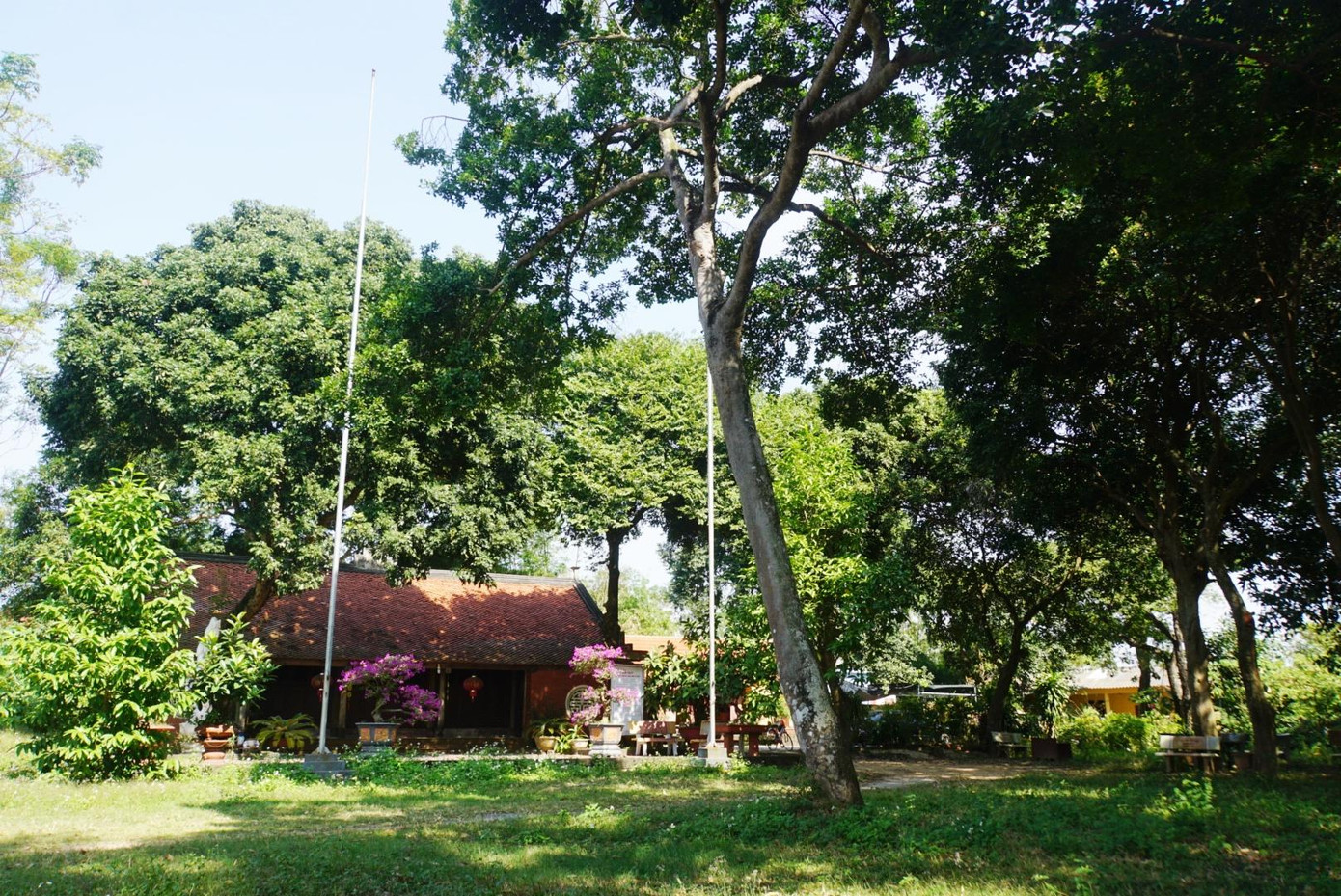 Trong ảnh là khung cảnh thanh tịnh ở chùa Khám Lạng - nơi lưu giữ bảo vật quốc gia