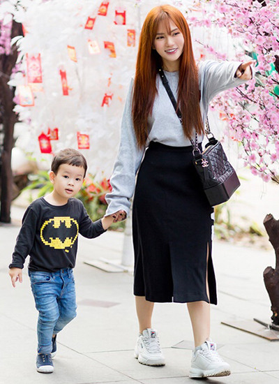 Thu Thủy: Tôi dành trọn tuổi thanh xuân cho một người không đáng ảnh 1