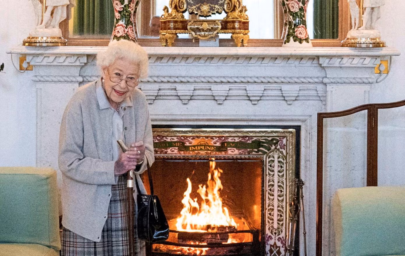 Nữ hoàng Elizabeth trong cuộc gặp tân Thủ tướng Anh Liz Truss hôm 6/9. Ảnh: Reuters Nữ hoàng Elizabeth trong cuộc gặp tân Thủ tướng Anh Liz Truss hôm 6/9. Ảnh: Reuters