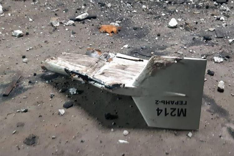 Bức ảnh chụp xác chiếc UAV nghi sản xuất từ Iran. Ảnh: Cục Truyền thông chiến lược Ukraine.