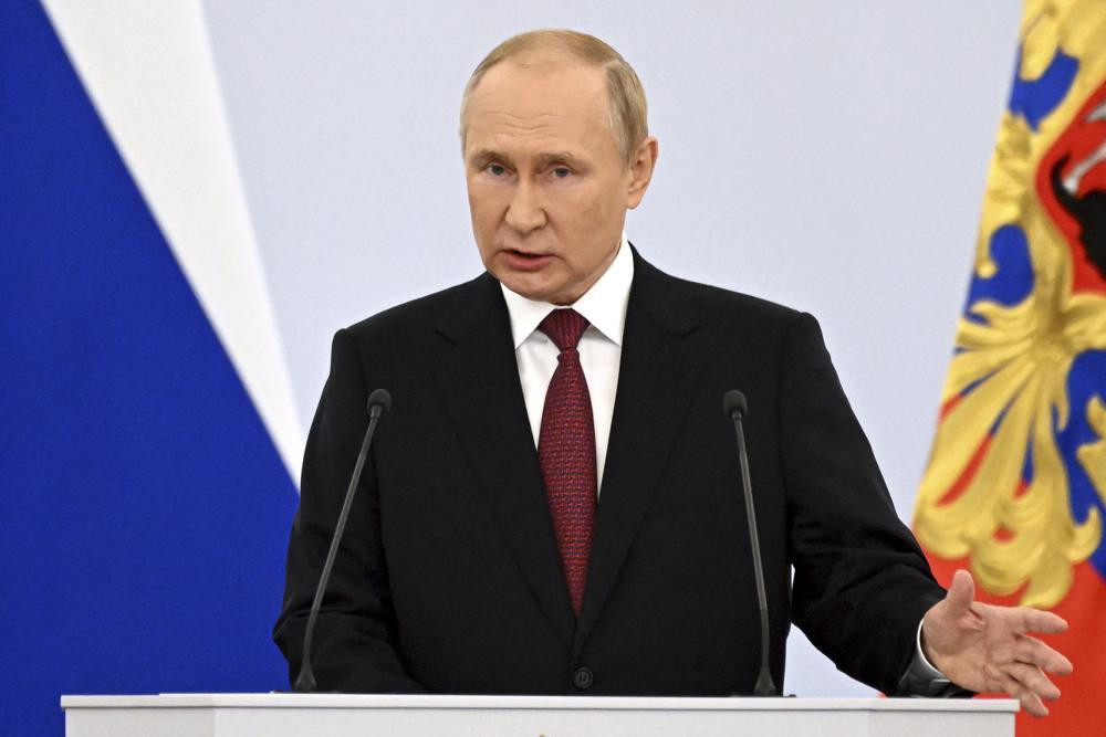 Tổng thống Putin phát biểu ngày 30/9. Ảnh: AP Tổng thống Putin phát biểu ngày 30/9. Ảnh: AP