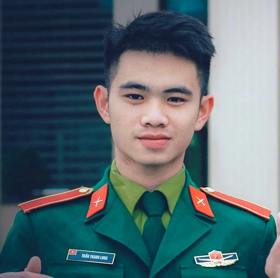 Thí sinh Trần Thanh Long giành giải Nhất tuần thứ 2 cuộc thi. Ảnh: NVCC/BTC