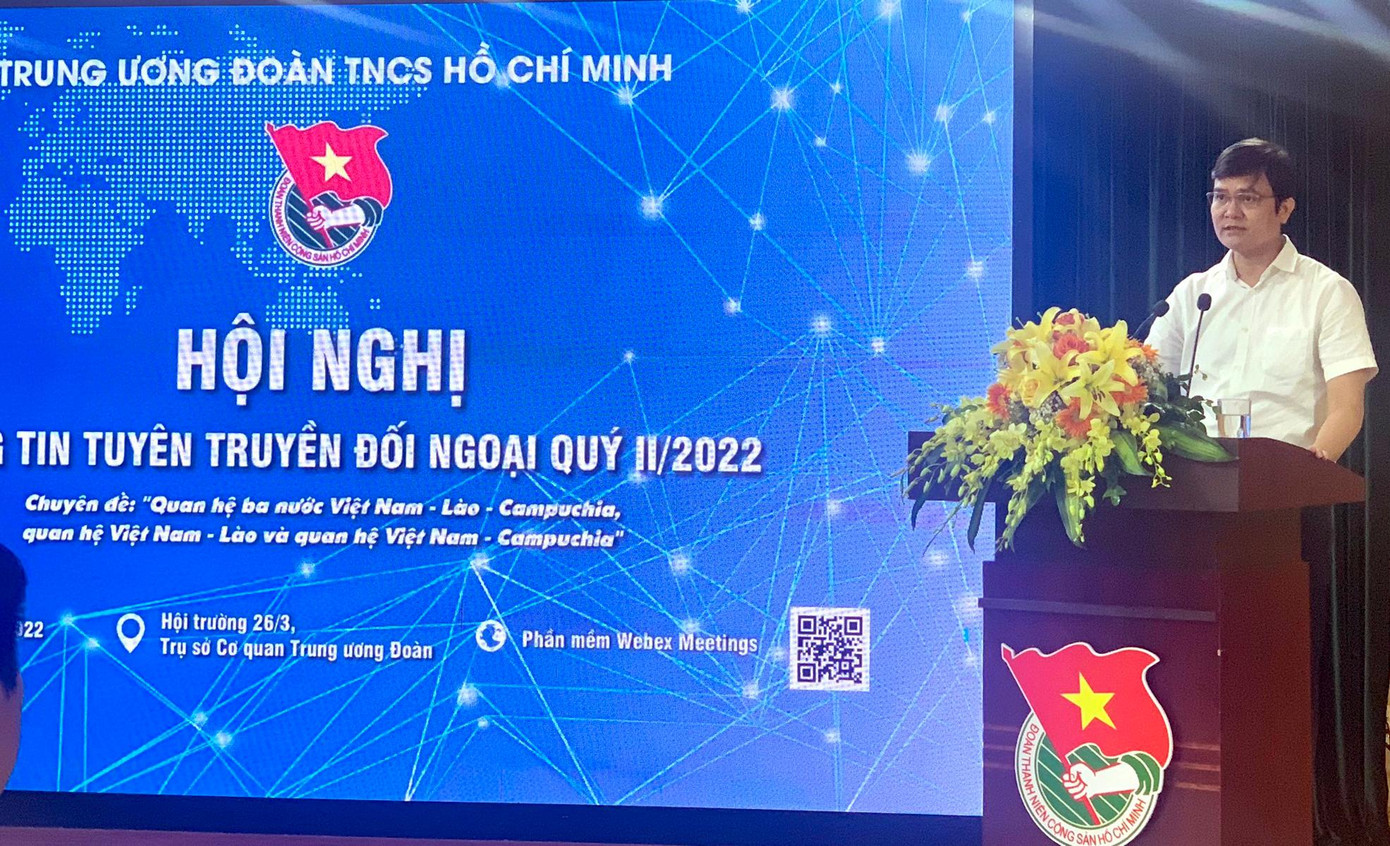 Anh Bùi Quang Huy phát biểu tại chương trình Anh Bùi Quang Huy phát biểu tại chương trình