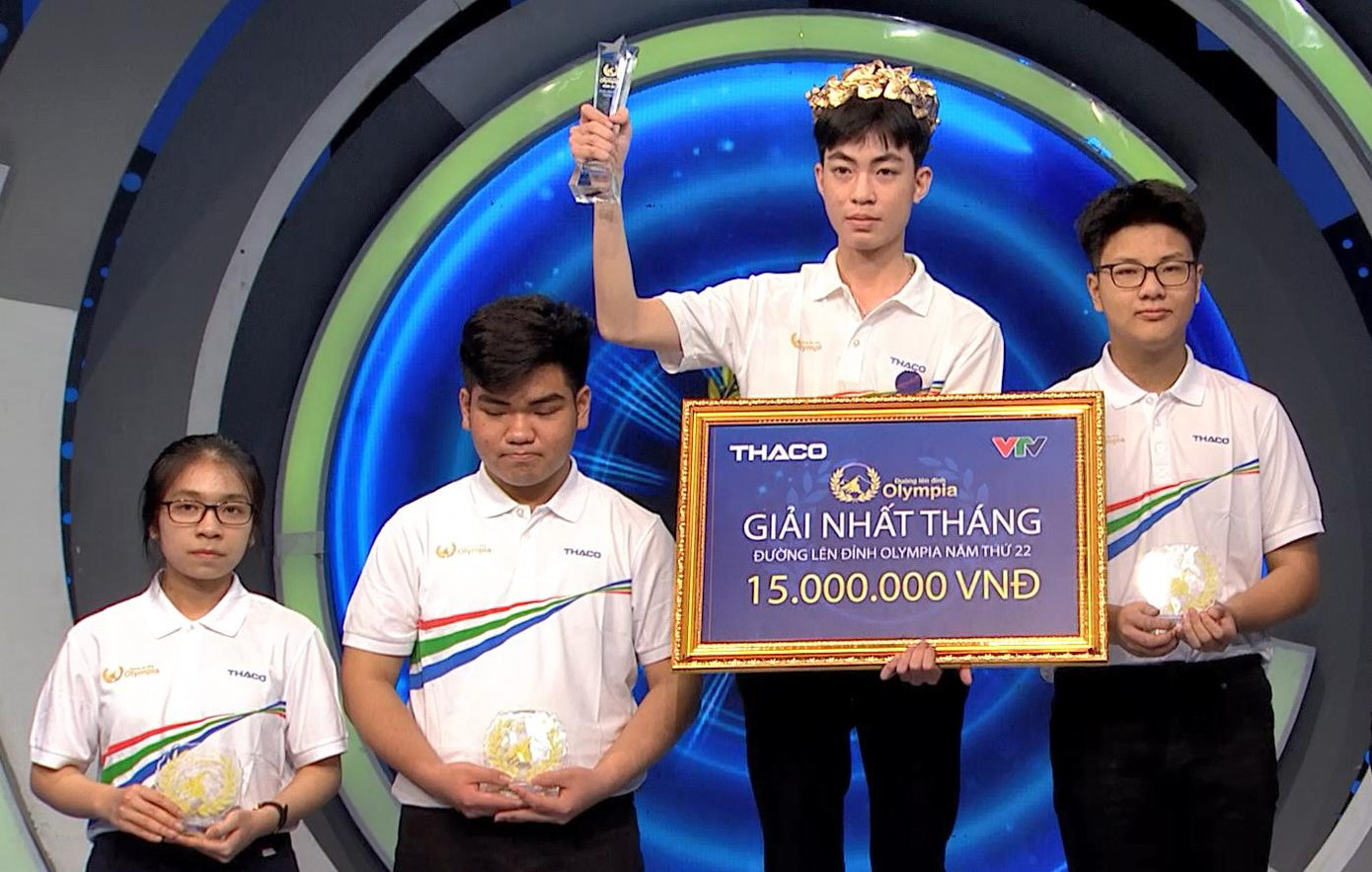 Bảo Lâm giành được vòng nguyệt quế thứ hai và ghi tên vào trận thi Quý III Đường lên đỉnh Olympia năm thứ 22. Ảnh: FBCT Bảo Lâm giành được vòng nguyệt quế thứ hai và ghi tên vào trận thi Quý III Đường lên đỉnh Olympia năm thứ 22. Ảnh: FBCT